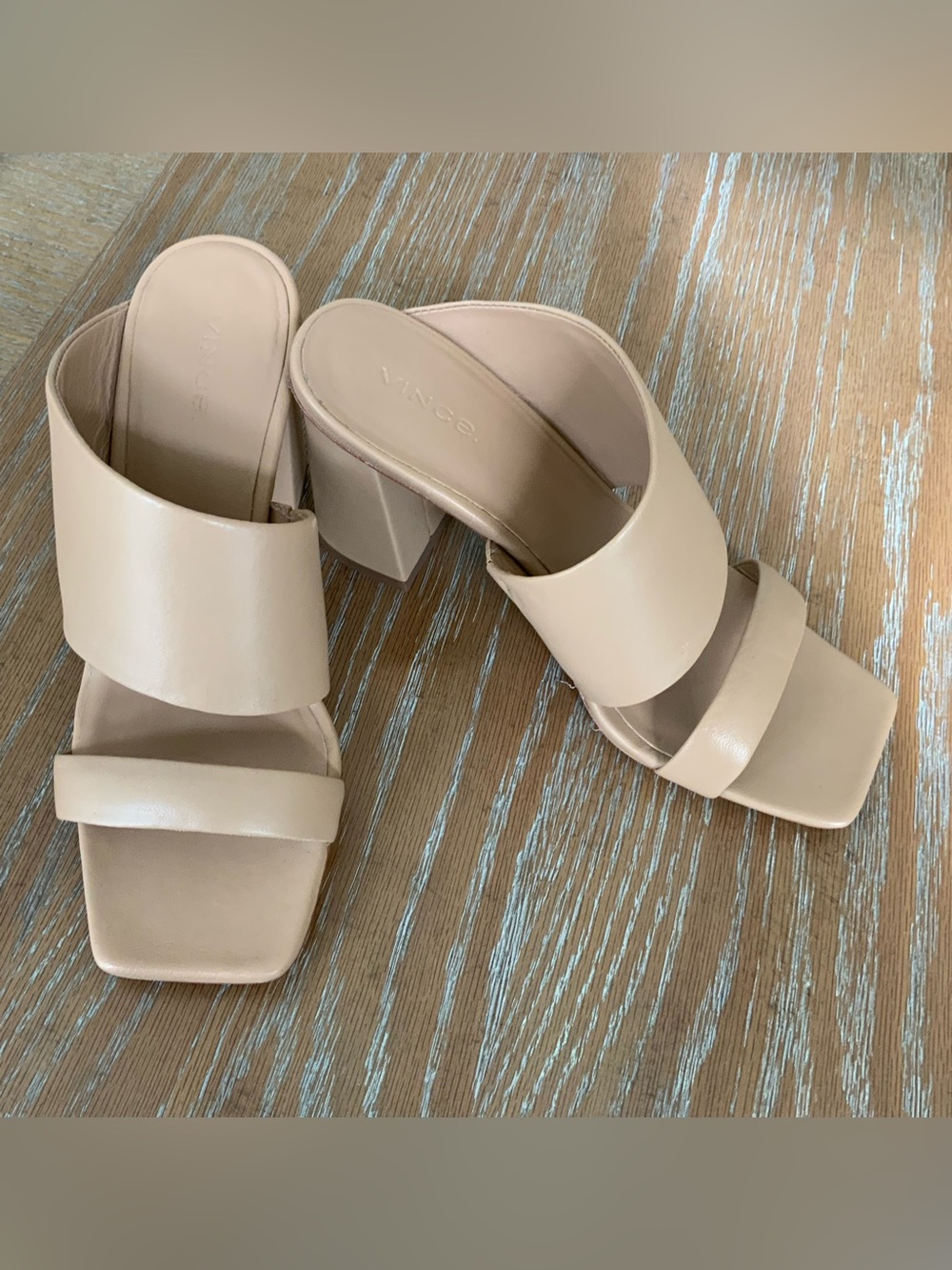 Vince Beige Solid Slide Sandals Slip On Open Toe Block Heel Womens Casual 7
